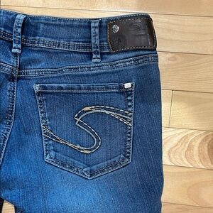 30x34 Silver Suki Jeans in GUC